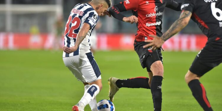 Final PT: Colón está igualando frente a Talleres en el Kempes