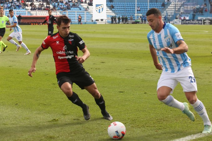 Colón empató en el debut y ya mete la cabeza en lo que viene: festejos y clásico