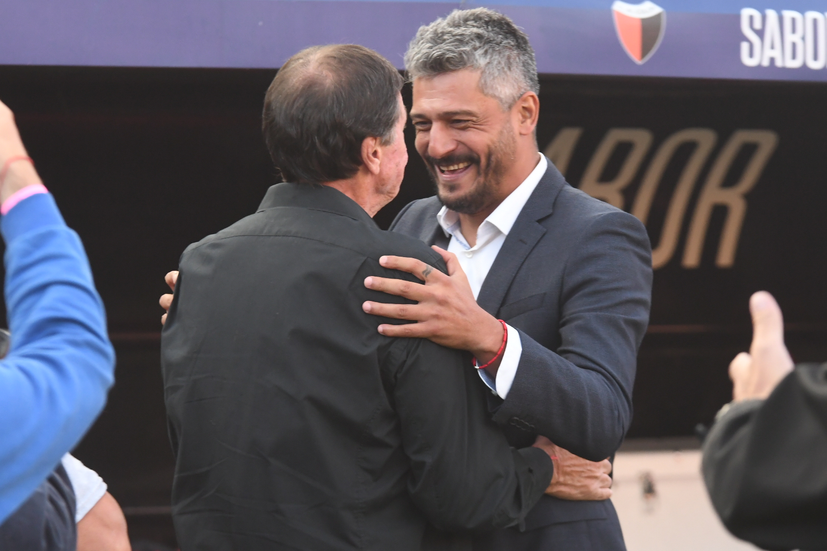 La Liga Profesional anunció la conferencia de prensa de Falcioni y Munúa en la previa del clásico santafesino