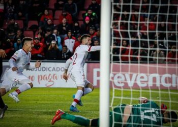 Final PT: Colón está cayendo frente a Huracán