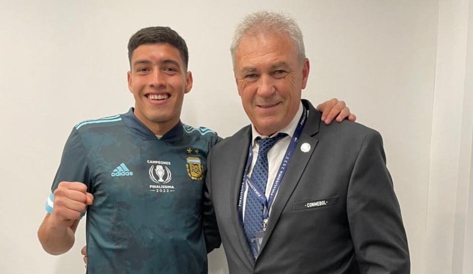 Unión también tuvo representación en la celebración Argentina en Wembley