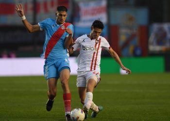 Colón resolvió las diferencias con Arsenal y sumaría a Leonel Picco
