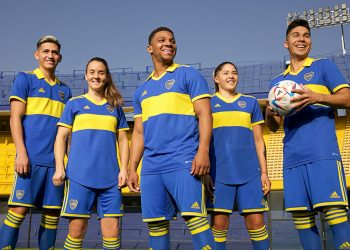 Boca presentó su nueva camiseta titular
