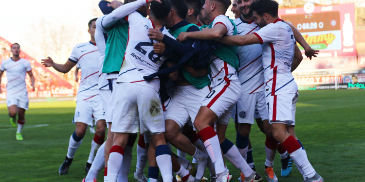 San Lorenzo se quedó con todo en el final