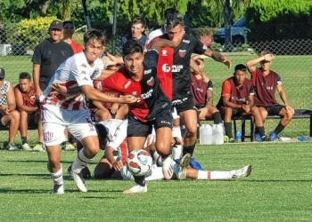 LSF: Se juega una nueva edición del clásico santafesino en La Tatenguita