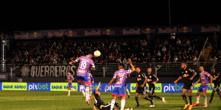 Brítez debutó en Fortaleza: ¡Que presentación Emanuel!