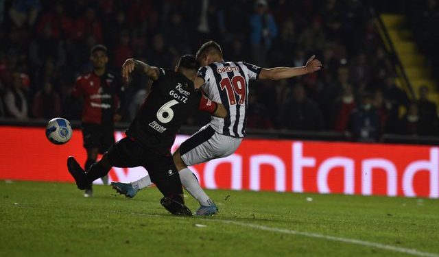 Minuto a minuto: Colón perdió con Talleres en Santa Fe y se despidió de la Libertadores