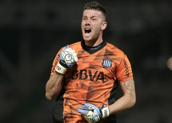 “En nuestra cabeza hoy no está todavía la Copa, es fundamental el partido con Unión»