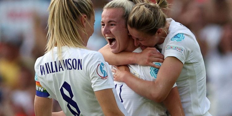 Inglaterra aplastó a Noruega ganándole por goleada en la Eurocopa femenina