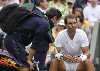 Rafael Nadal no jugará la semifinal de Wimbledon por lesión