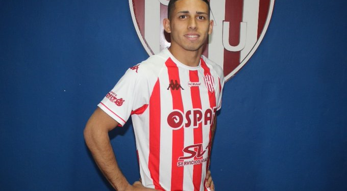 El Rayo González viajó a Buenos Aires para sumarse al Sub 20