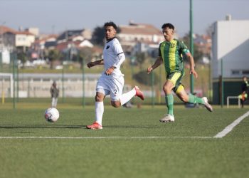 Colón fue goleado por Aldosivi en Reserva