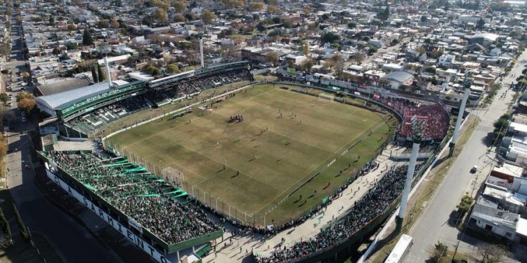 Colón enfrenta a Sarmiento en Junín por la 10ma fecha de la LPF