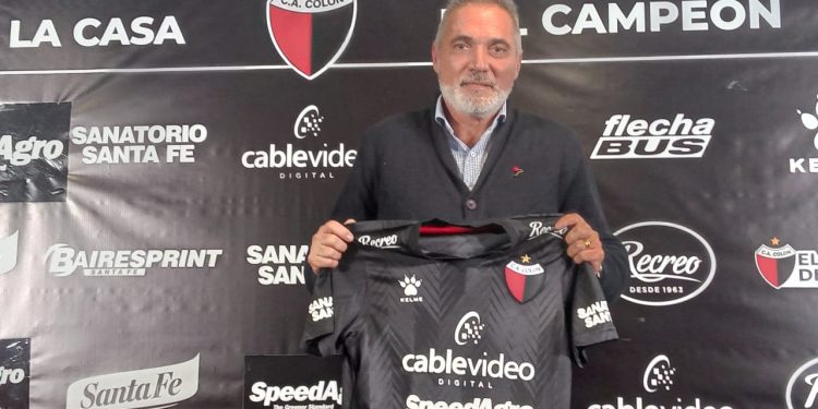 La primera medida importante de Rondina en los entrenamientos de Colón