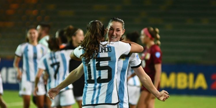 La Selección Argentina es semifinalista de la Copa América de Fútbol Femenino