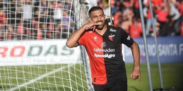 El posteo de Colón sobre Wanchope en redes, que generó todo tipo de comentarios: «Hola, si…»