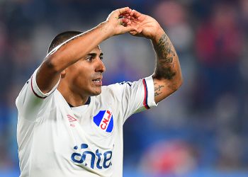 Nacional llega hoy a Santa Fe para jugar mañana la revancha ante el Tate