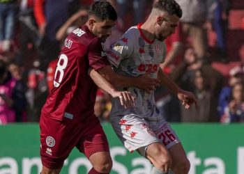 Unión le renovó a Gallegos, pero los hinchas pidieron por la continuidad de otro pibe del club: ¿Cómo viene la negociación?