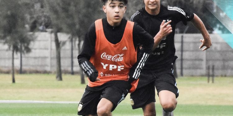 Un Tatengue y un Sabalero entrenan nuevamente con la Selección Sub 15 y Sub 17