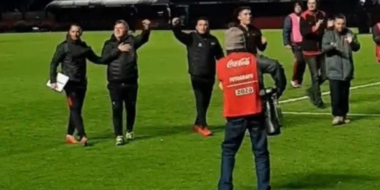 Colón: Entre la vuelta de Chupete, el deseo imposible y algunos nombres en carpeta