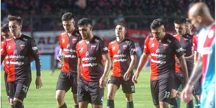 Colón iría con cambios a Santiago del Estero