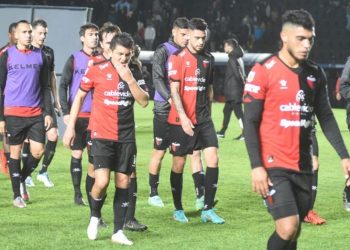 Se confirmó el desgarro del Pulga Rodríguez