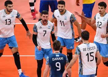 Con el santafesino De Cecco, Argentina debuta en el Mundial de Vóley