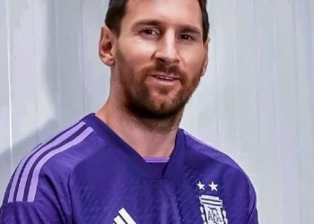 Camino a Qatar 2022: así es la camiseta suplente de la Selección