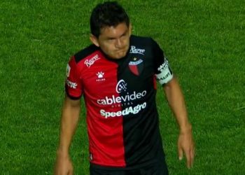 Se volvió a lesionar el Pulga: Qué tiene y cuántos partidos se perdería