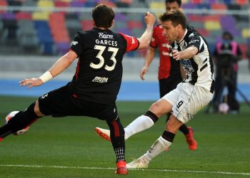 Peor imposible: Colón fue goleado en Santiago del Estero