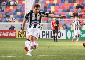 Colón perdió por goleada ante Central Córdoba en Santiago del Estero