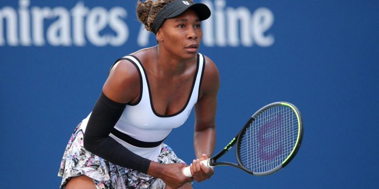 Luego de casi un año sin competir, Venus Williams volvió al ruedo con una derrota