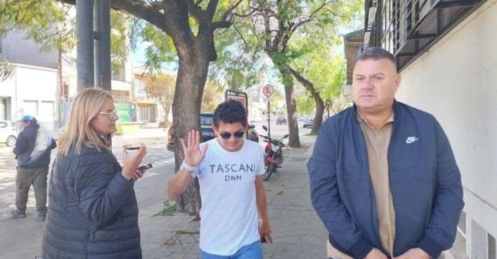 Este sábado, el Pulga debió hacerse presente nuevamente en la fiscalía