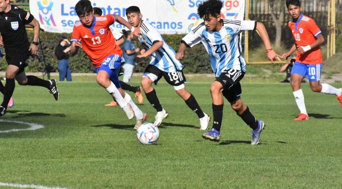 Bauti Ojeda fue titular en la derrota del Sub 15 Argentino ante Chile