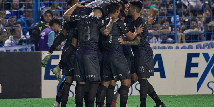 Talleres recupera jugadores para el duelo ante Colón