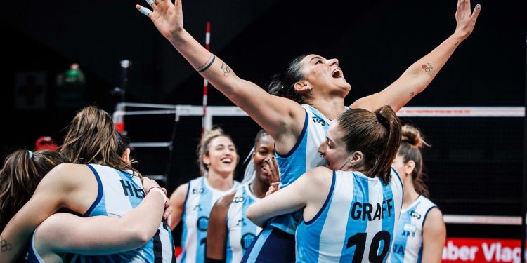 Las Panteras obtuvieron su primera victoria en el Mundial de Voley