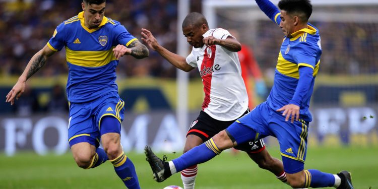 Boca ganó el superclásico y prendió en la pelea por el título