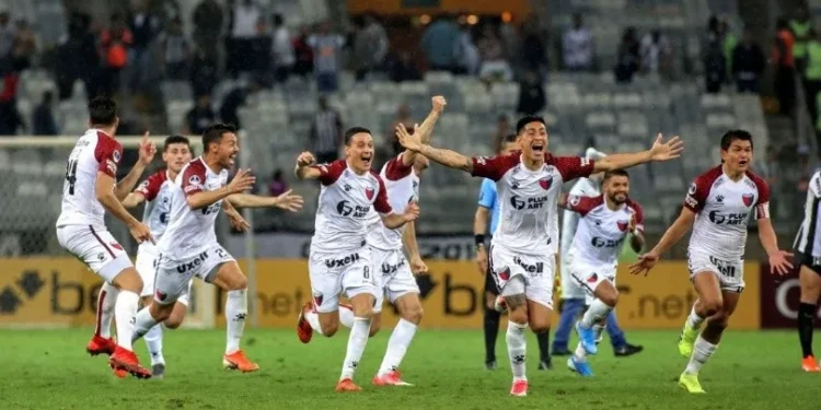 26-9-19, un mojón en la historia futbolera de Colón
