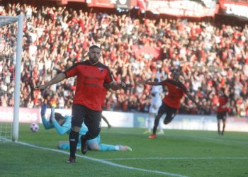 Colón en tu email
