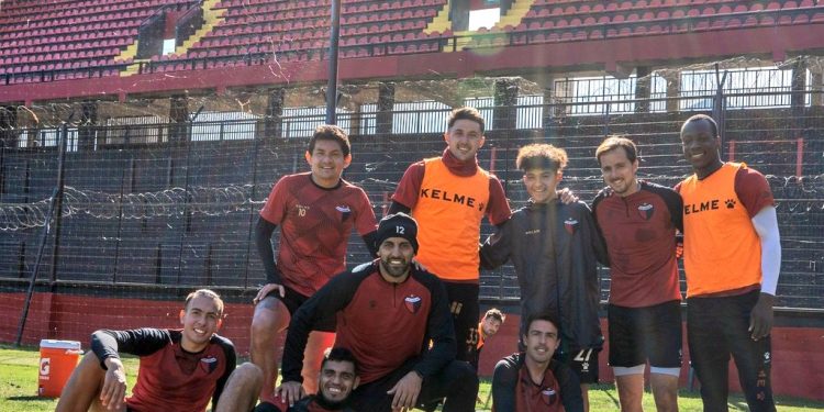 Marini ante la disyuntiva de superar la crisis con experiencia o con los pibes