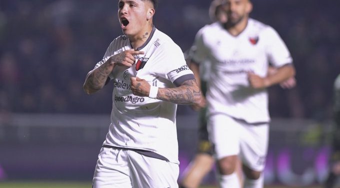 Colón perdió ante Banfield en el Sur del Gran Buenos Aires