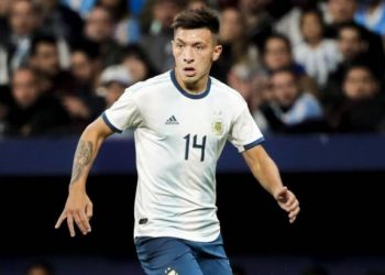 Lisandro Martínez ya se sumó a la concentración de la Selección