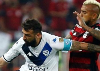 Un digno Vélez cayó nuevamente ante Flamengo, el segundo finalista de la Libertadores