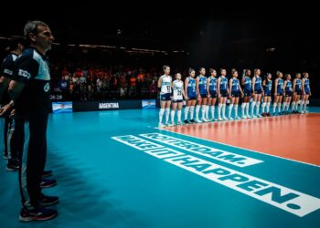 La Selección Argentina de Voley Femenino se queda sin entrenador