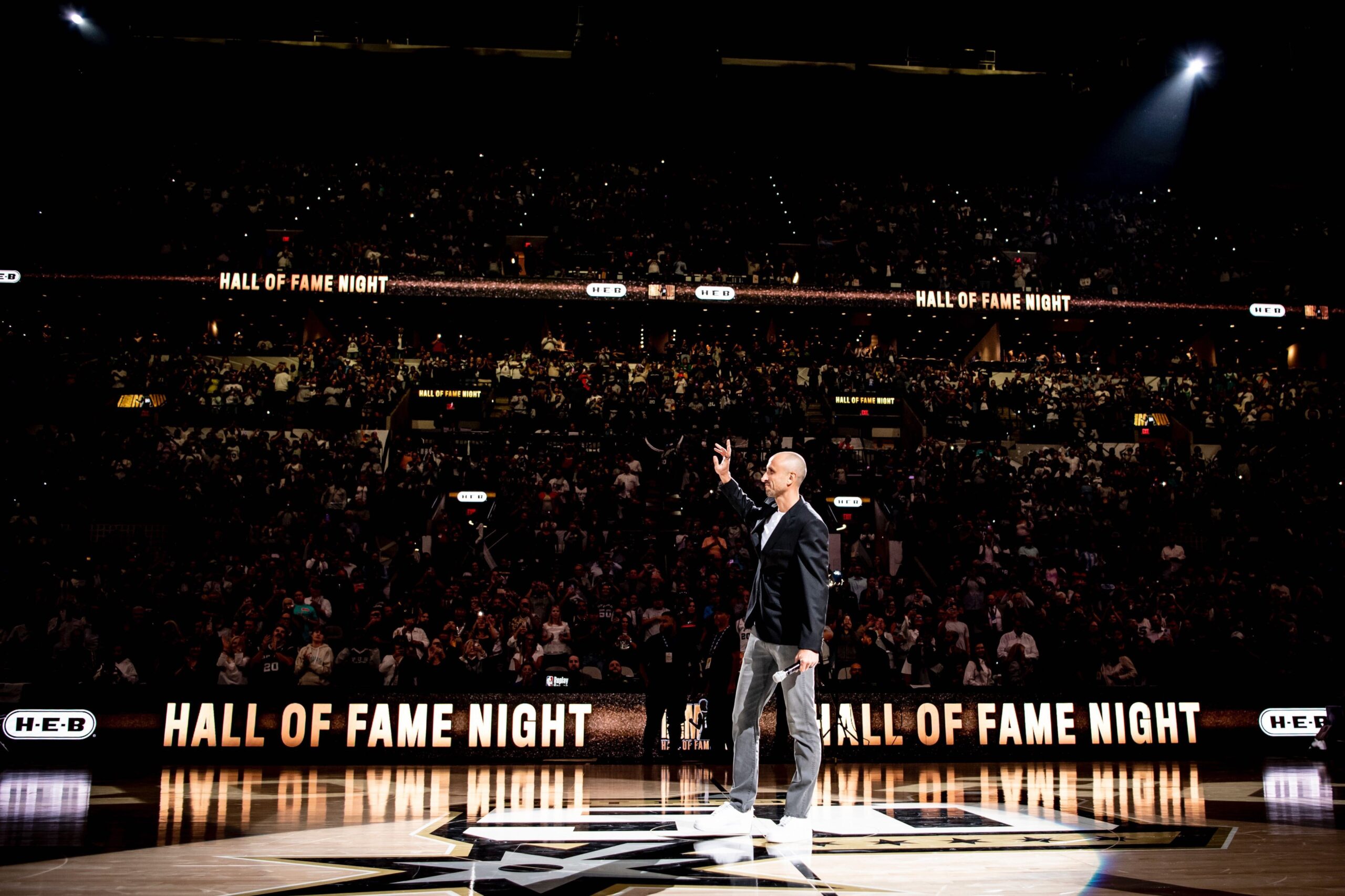 Manu Ginóbili fue otra vez homenajeado por la NBA