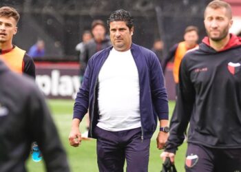 Tras la derrota ante Racing, Saralegui dijo que «se notó la diferencia de puntos en la tabla»