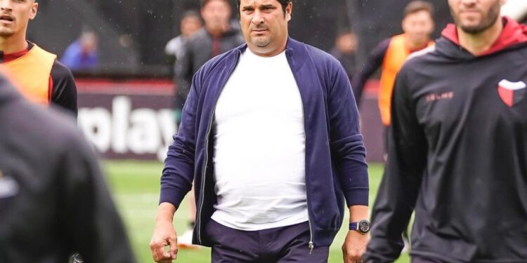 Tras la derrota ante Racing, Saralegui dijo que «se notó la diferencia de puntos en la tabla»