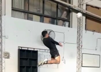 Video: con toque de pelota y velocidad, así se recupera Facu Farías