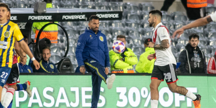 La curiosa medida de Tevez en la previa del encuentro ante Colón