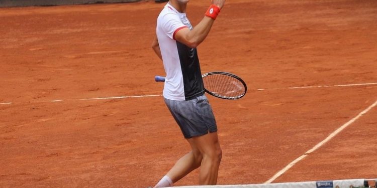 Tomás Etcheverry cayó en la final del Challenger de Lima